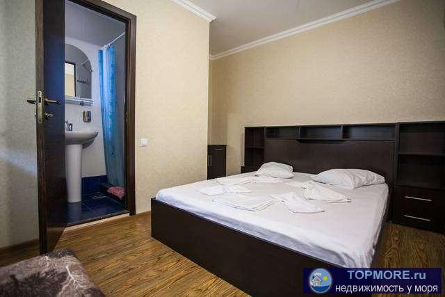 Гостевой дом «Мандарин» расположен в самом центре города-курорта Гагра на первой линии, в 60 м от берега моря и от... - 8