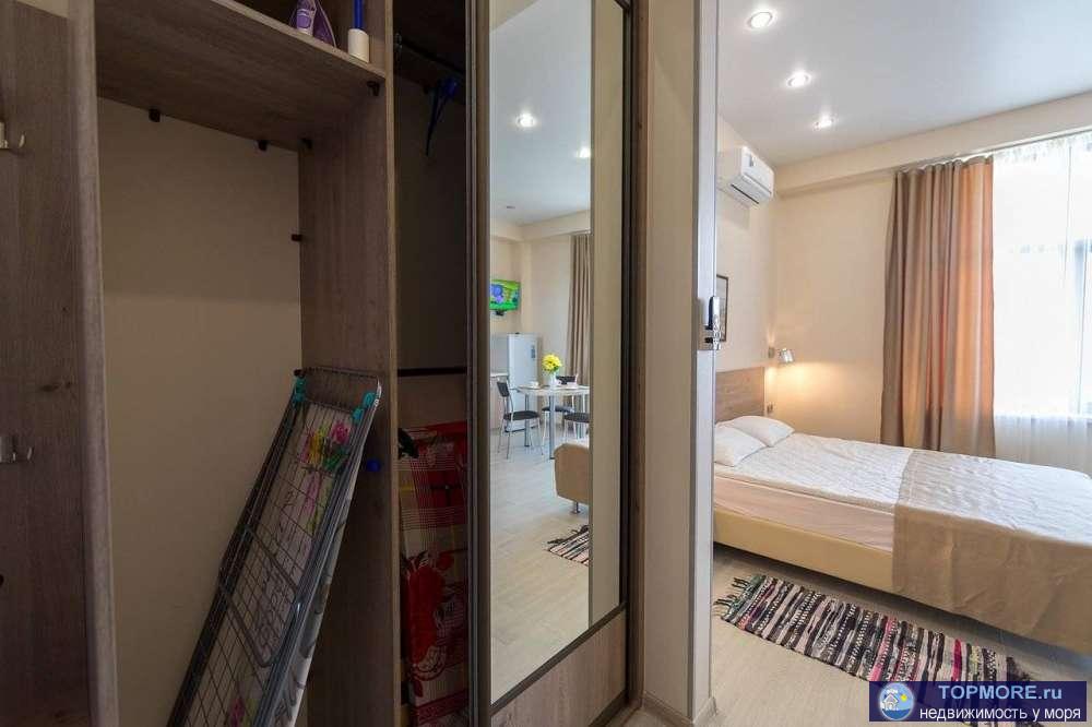 Жилой комплекс расположен в Центре Адлера и  в непосредственной близости от моря- менее 300 метров, закрытая... - 2