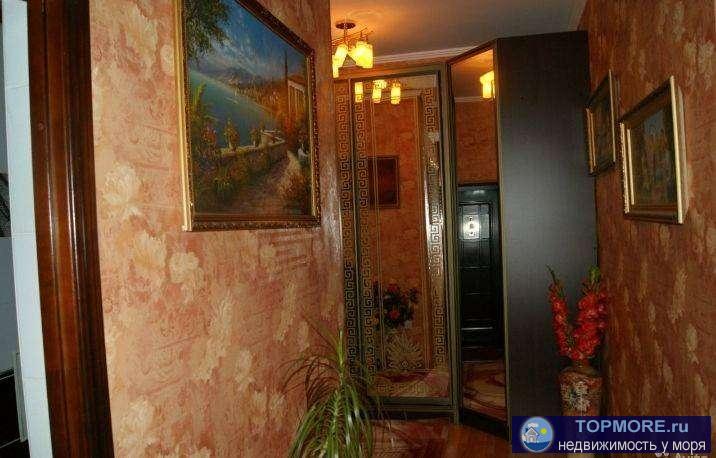 Продается 2х комнатная квартира в Адлере. до моря 1 км. Евроремонт, мебель, техника. Район Аэропорта.