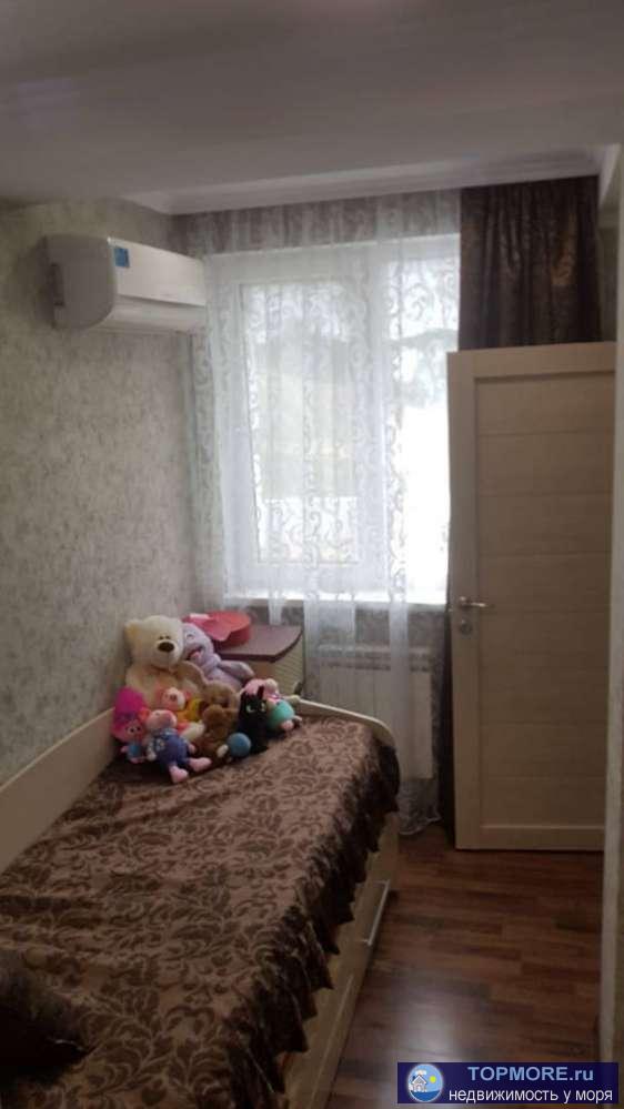 Продаю полноценную двухкомнатную квартиру в Сочи, в одном из самых развитых районов Адлера. В квартире сделан... - 2