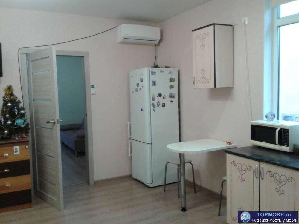 Квартира в районе Веселое в новом доме. Шикарный вид на горы и на реку Псоу.  Дом сдан, документы в порядке. Возможна... - 2