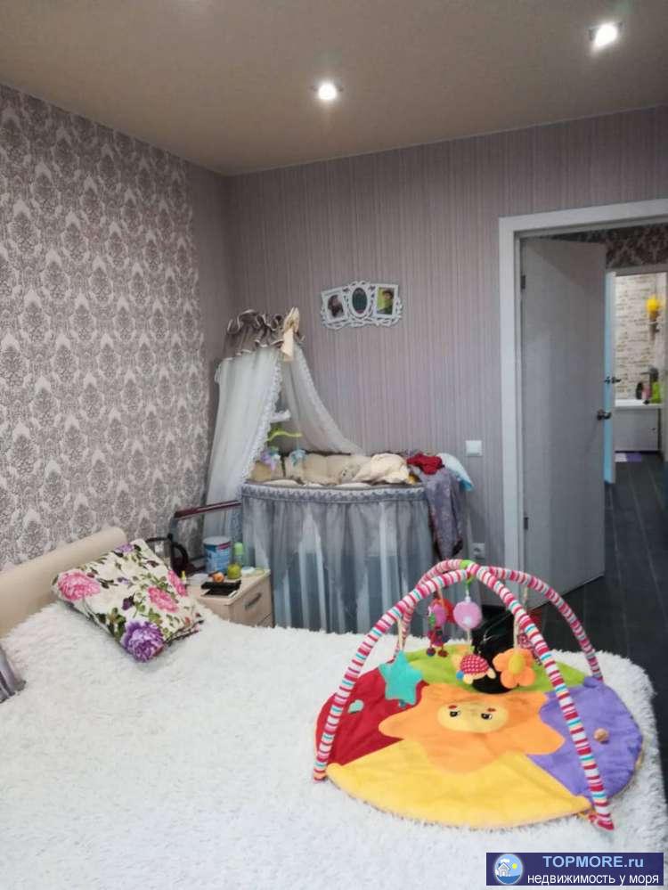 Продается квартира с ремонтом в сданном жилом комплексе. Вид на горы. Рядом остановка, магазины. Обжитой развитый район. - 2