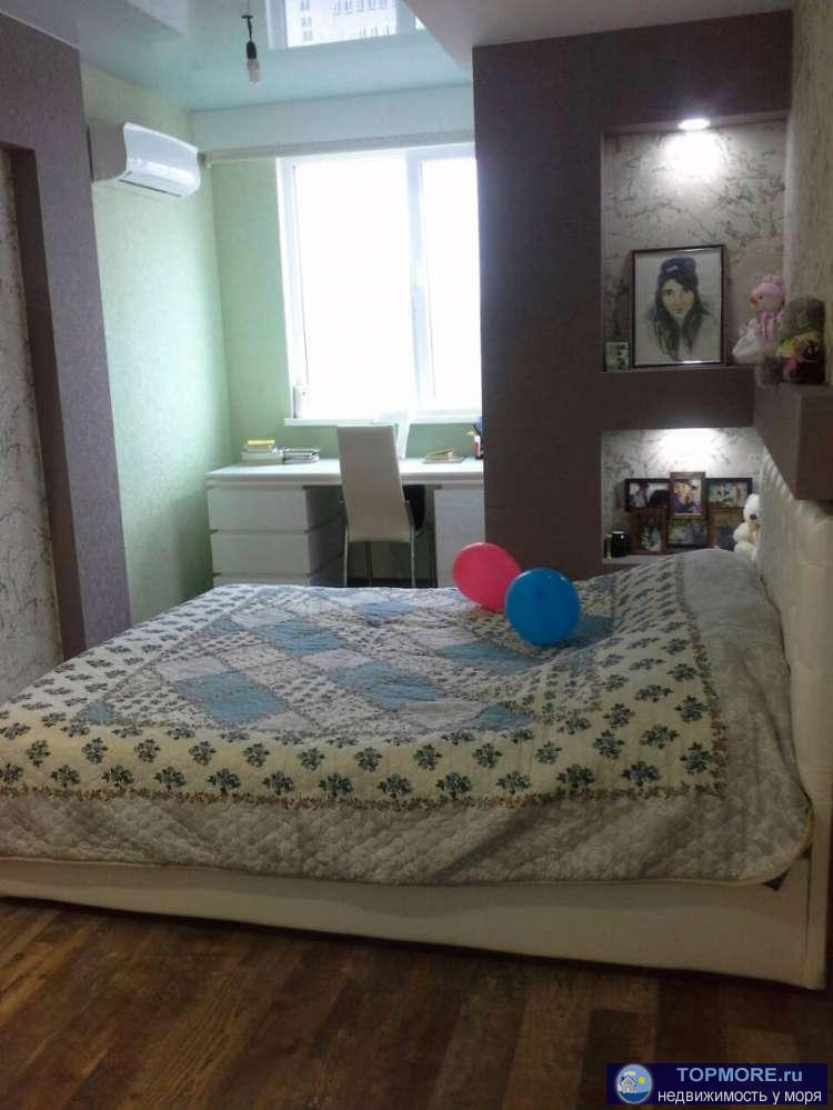 Квартира с хорошим, дорогим ремонтом, делали все для себя, 3 отдельные спальни, кухня-гостиная, гардеробная. Из всех...