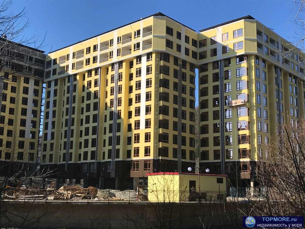 ЖК Кватро, третий дом, уже достроен, в ближайшие месяцы сдается, любые вопросы по телефону!!!