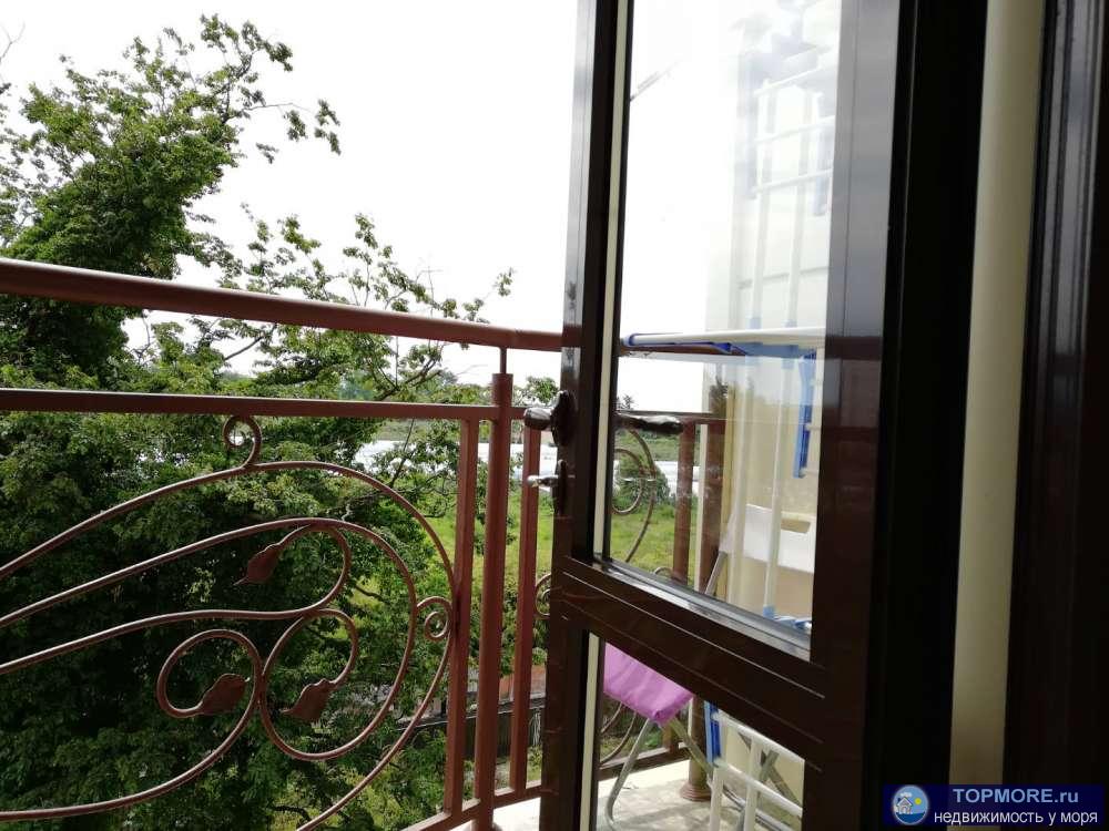 Продается уютная, светлая квартира-студия в центральном районе Адлера в 3 минутах от моря. Квартира расположена в... - 2