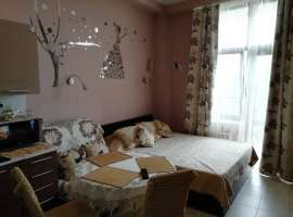 Продается уютная, светлая квартира-студия в центральном районе...