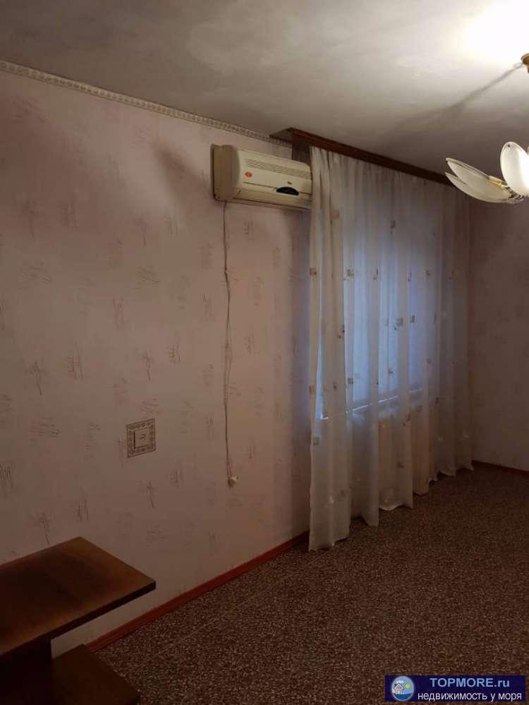 Дом расположен в центре с. Веселое. Старый фонд. выполнен качественный ремонт. Трехкомнатная квартира с ремонтом и... - 1