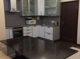 Продаю квартиру в престижном жилом комсплексе  в центре города....