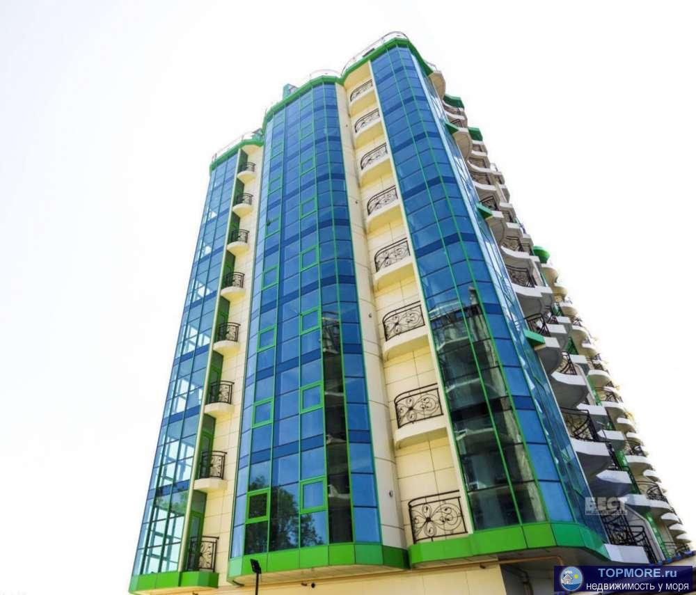 Предлагается трехкомнатная квартира на первой береговой линии Черного моря. Просторная квартира с видом на море и... - 1