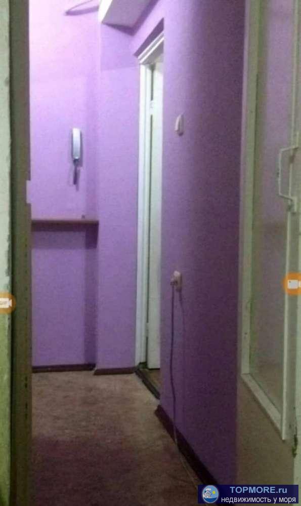 Квартира, небольшой метраж, вторичка требует ремонта - 1