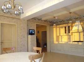 Продается 3-х (можно сказать, 4-х) комнатная квартира с панорамным...