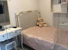 Представляем Вашему вниманию просторную, светлую ,уютную квартиру в...