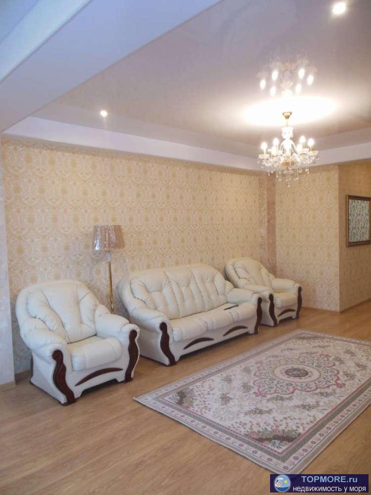 Срочно продается  трёхкомнатная  квартира. С великолепным видом на гору Большой Ахун и Красную поляну! Отличный...