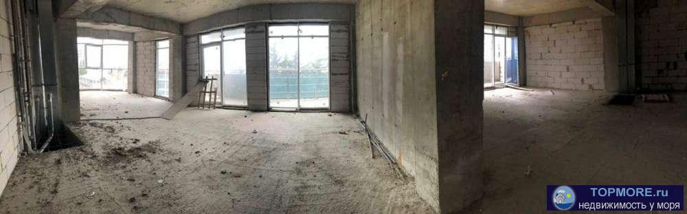 Просторная Квартира с балкономи  и с шикарным видом на море. Дом бизнес-класса, самый центр города Сочи. До моря 5... - 2