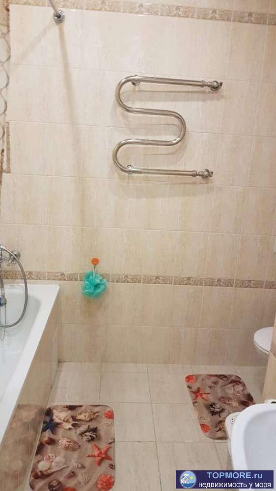 Продаю полноценную двухкомнатную квартиру в Сочи, в одном из самых развитых районов Адлера. В квартире сделан... - 1