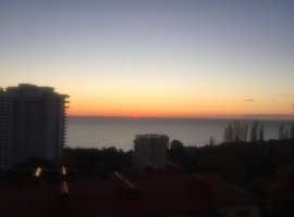  
Продаю просторную квартиру с видом на море. В квартире сделан...