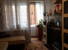 Продается комната с балконом, приватизированная. Пластиковое окно,...