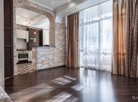 Прекрасная квартира у моря с видом на море. Дизайнерский ремонт....