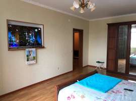 Продам элитную  двухкомнатную квартиру в Центре города Сочи общей...