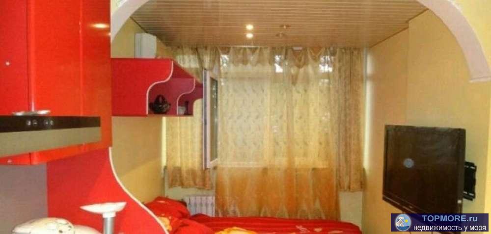 Продаю просторную,светлую квартиру в хорошем ,спокойном районе города.Большая транспортная развязка,море в 3... - 2