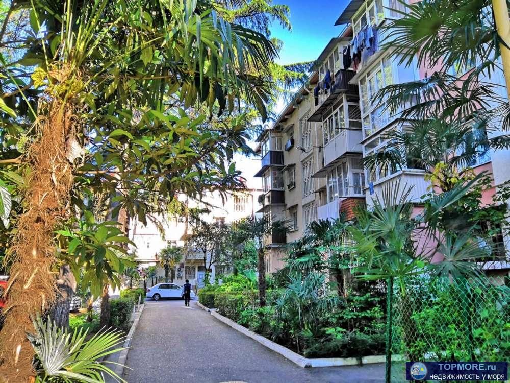 Полноценная двухкомнатная квартира в Заречном районе города Сочи . Жилое состояние . Один собственник . Прописанных...