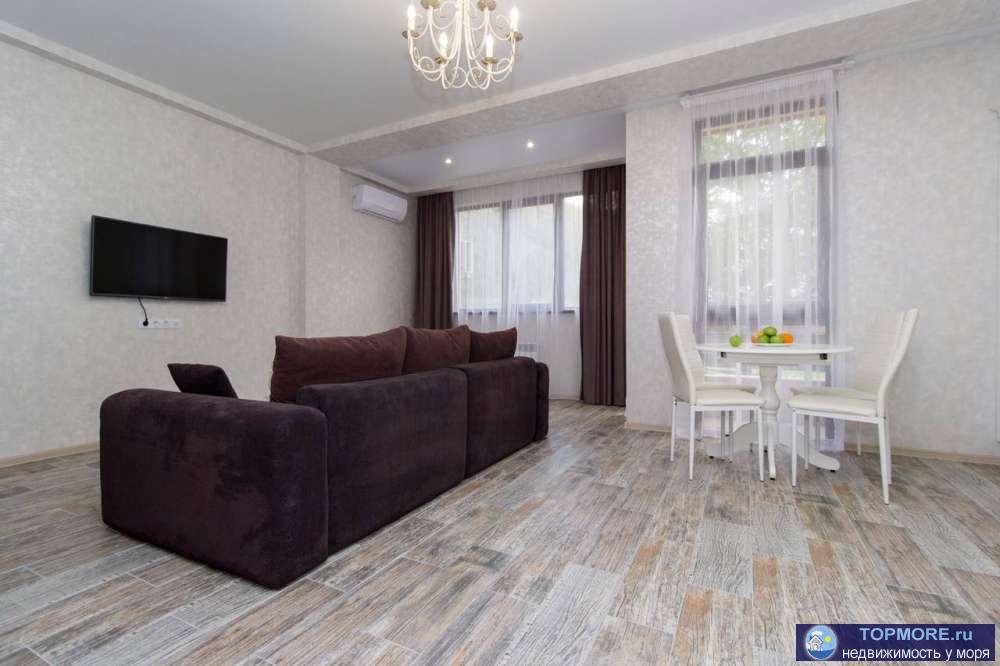 Собственник. Прямой проход к канатной дороге!!! Собственная огороженная территория (27 соток), шлагбаум, паркинг,... - 2