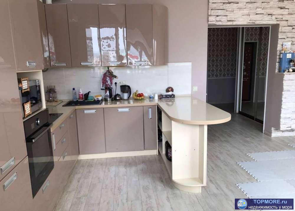 Продам квартиру в элитном районе, в доме бизнес-класса. Предпоследний этаж, из окон открывается невероятный вид на...