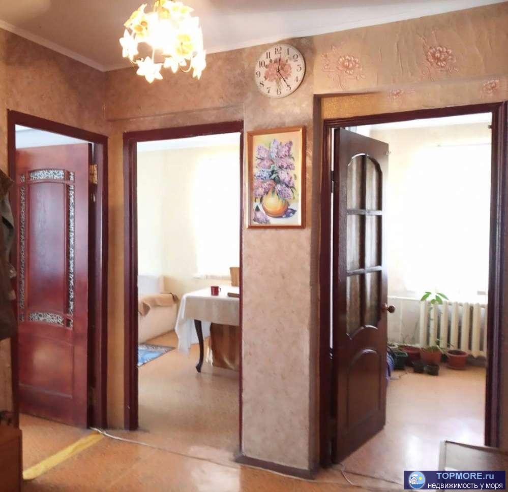 Центр с.Веселое по улице Мира, панельный дом. Угловая , светлая квартира. 3 отдельные комнаты, кухня, ванная и туалет...