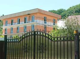 Продажа квартиры без отделки в Адлерском районе Сочи. Квартира...