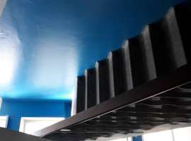 Продаю трехкомнатную квартиру с хорошей планировкой, но пребующей...