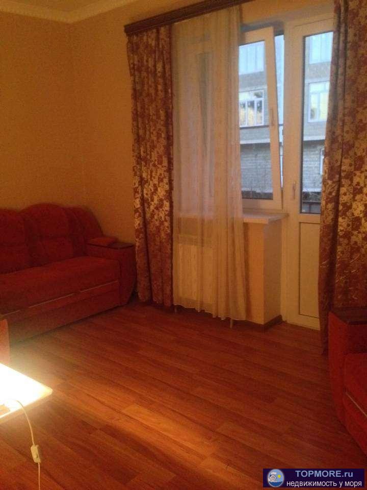 Квартира в п. Дагомыс, с ремонтом и мебелью, в 5 минутах до моря. Балкон! Дом клубного типа, есть место стоянки.... - 1