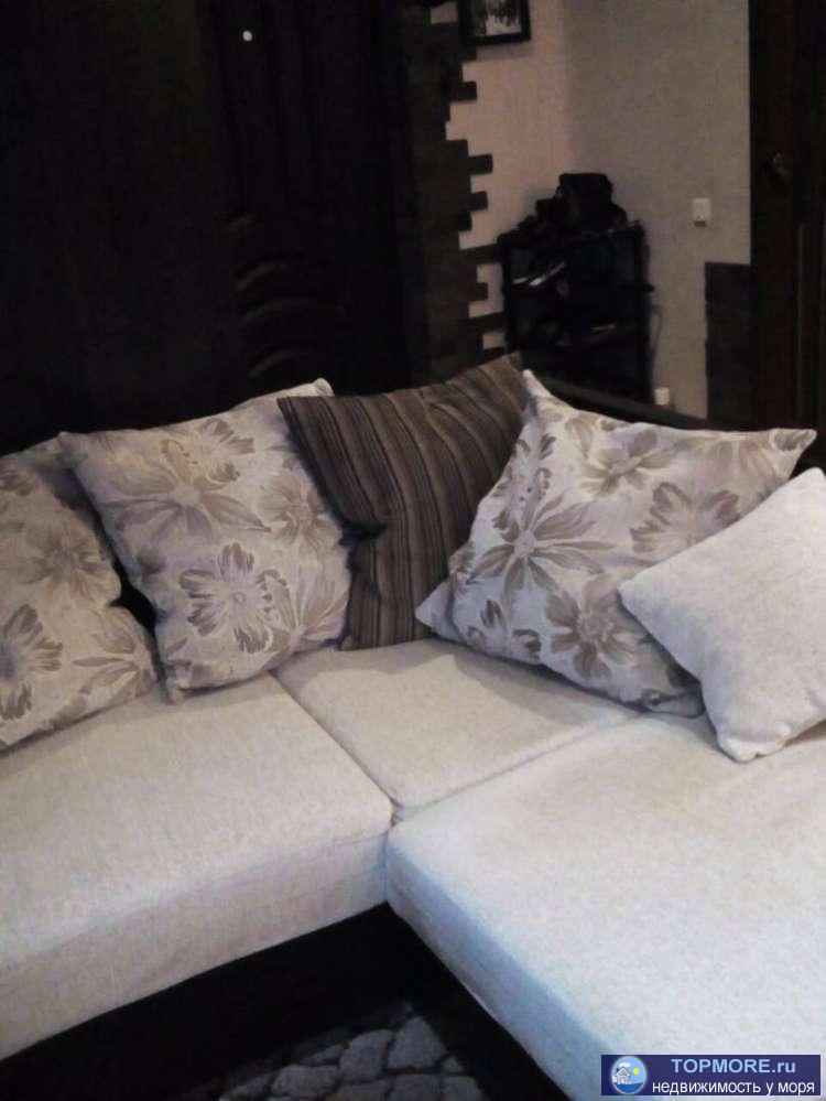 Квартира в отличный дом в Сочи ! Хоста. 2 окна (5 створок). Ремонт. Мебель. Отличный вид на море ! Тихое, спокойное... - 1