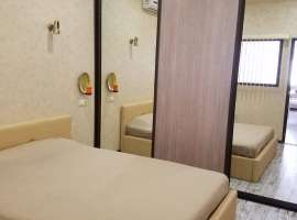 Продаю двух комнатную квартиру с ремонтом в центре Сочи. Квартира...