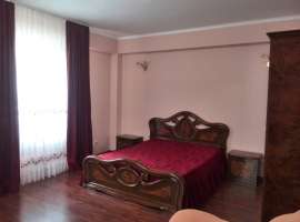 Просторная и светлая 3х комнатная квартира в районе Светлана с...