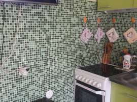 Продаю уютную квартиру с балконом. Ремонт, мебель, бытовая техника,...