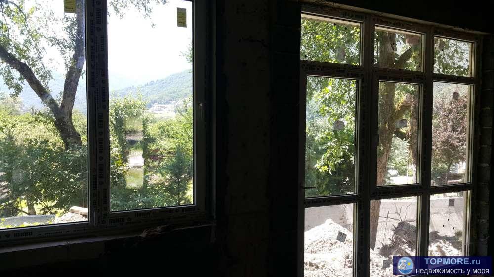 Продается коттедж с черновой отделкой 120кв.м. общей площадью, 2,5сотки земли ИЖС. На первом этаже кухня гостинная с... - 1