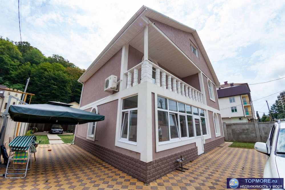 Продается дом общей площадью 204 кв м на Измайловской улице на Мацесте.Тихий спокойный район.В доме 3 этажа, хороший... - 1