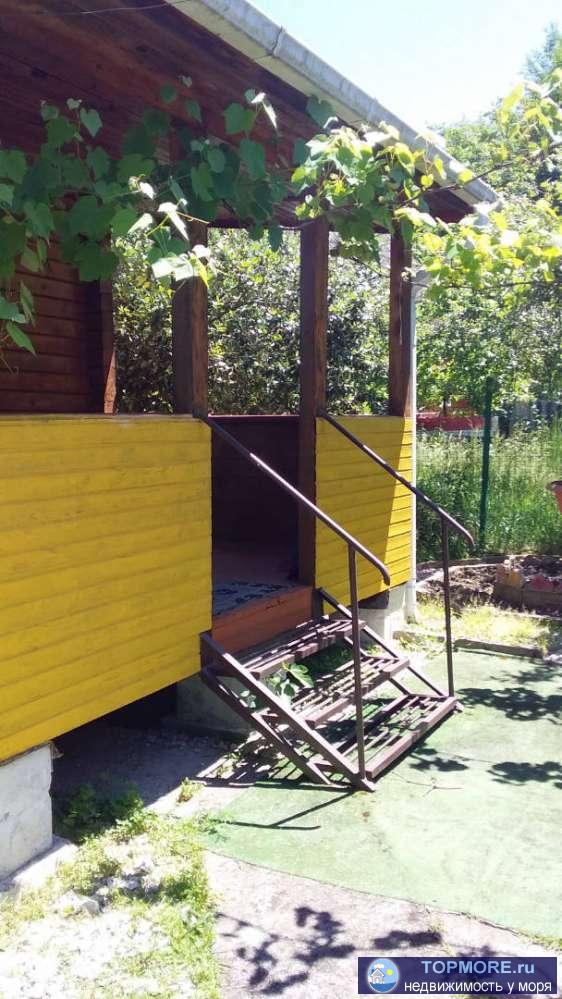 В продаже  дом в Сочи в комфортном, уютном месте !  Строился для собственной эксплуатации. На первом этаже зона... - 1