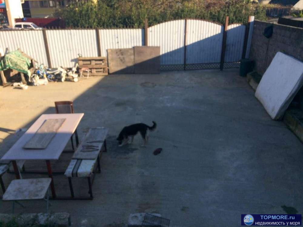 Дом полностью укомплектованный, готов к проживанию, коммуникации центральные, парковка, инфрастуктура вся в пешей...