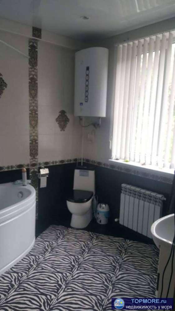 В продаже новый 2-х этажный дом. Участок 5 соток, склон, террасы. Молодой сад. Дом на 9 сваях, каркасно-бетонный с... - 2