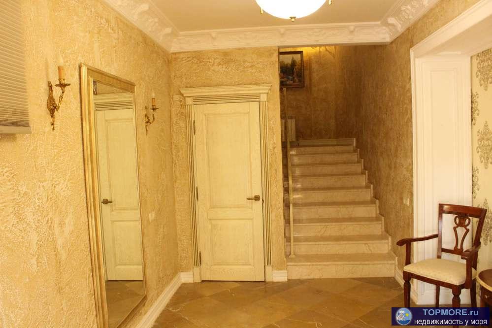 Красивый дом в парковой территории, эксклюзивный ремонт, мебель, до моря 1км, парковка, сад, зона отдыха! - 1