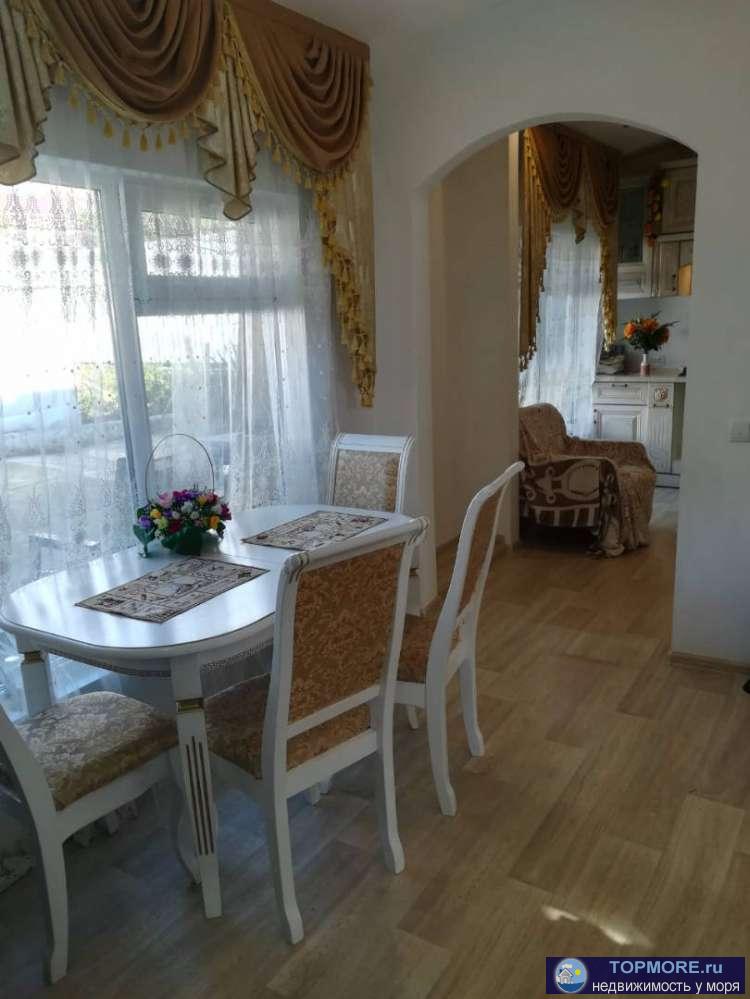 Продам дом в Адлерском районе города Сочи. В доме выполнен новый ремонт в светлых тонах. Участок 8 соток. Рядом вся... - 1