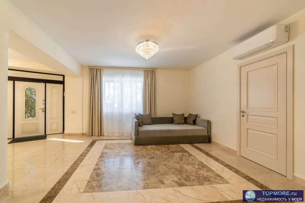         Элитная вилла, в которой есть абсолютно все для жизни, полной комфорта. Расположение в лучшем районе курорта... - 2