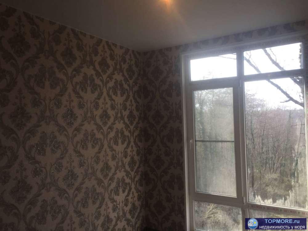 Новый дом! 3 изолированных комнаты на втором этаже с выходами на террасу! Огромная кухня гостинная в весь первый... - 2