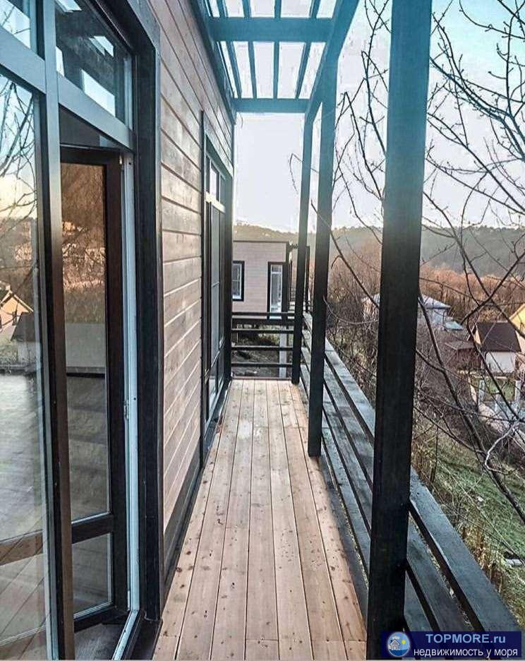 Новый дом! 2 изолированных комнаты и огромная кухня гостинная! Свет, вода, энергосберегающие радиаторы. Ипотека!...