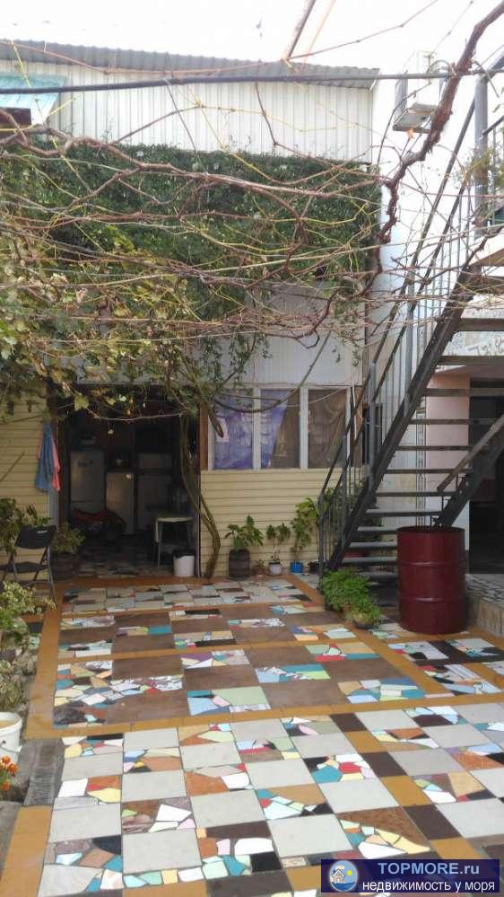 Гостевой дом находится в непосредственной близости от пляжа посёлка Дагомыс. Летом улица Армавирская превращается в... - 2