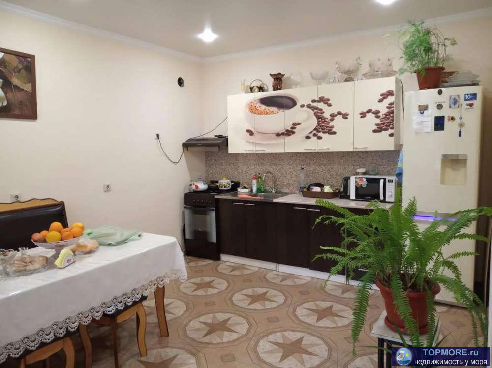 Капитальный уютный дом 2-х этажный с отдельными входами в п.Молдовка, от центральной улицы Костромской 300 м.... - 1