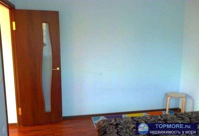 Продам дом в п. Дагомыс по ул. Туманяна. Общая площадь 240 кв. м., жилая - 170 кв. м., 3 этажа, 5 комнат, с ремонтом...