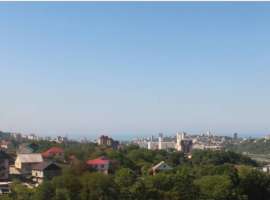 Продается дом - гостиница, на 10 номеров. Три гаража и парковочные...