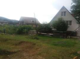 3-этажный дом расположен в живописном месте на въезде в Дагомыс со...